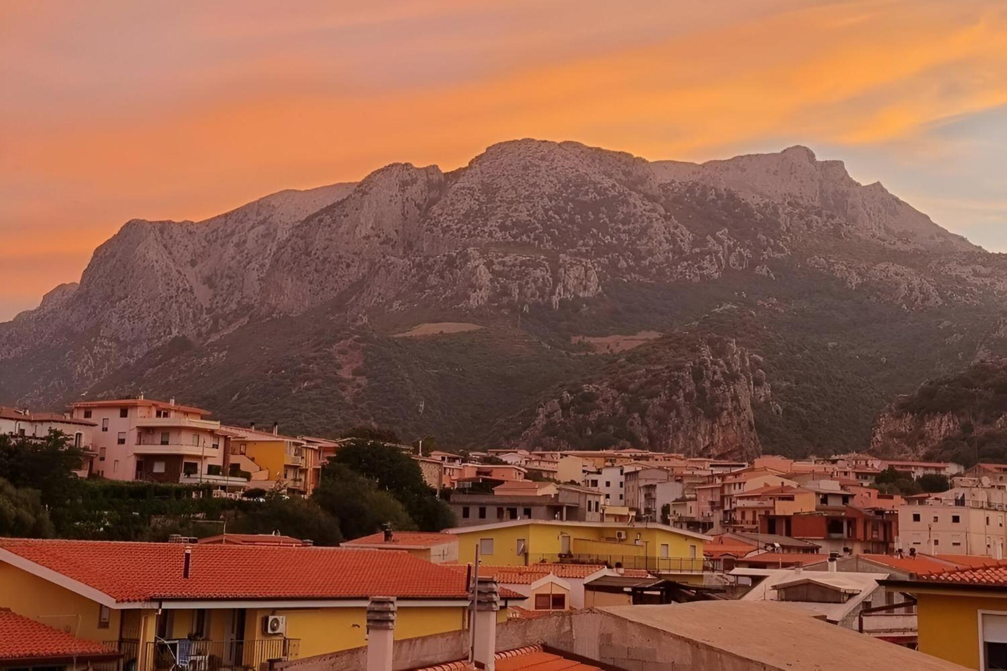 La Corte Sarda Centro Storico A 5Min Di Auto Dal Mare Siniscola Buitenkant foto